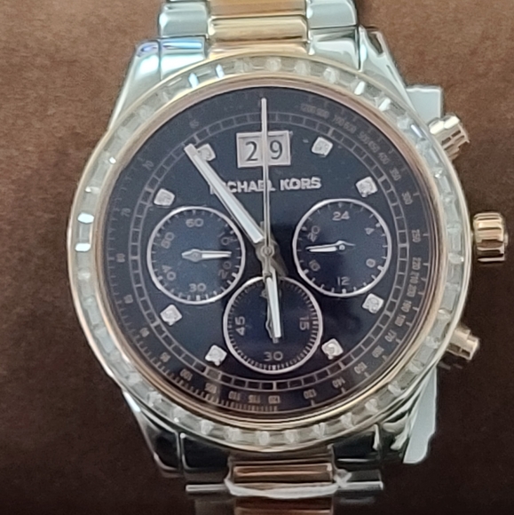 Michael Kors Brinkley Navy Dial Two-tone Watch main image 5